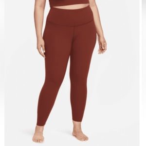 New🌿 Nike Yoga Luxe